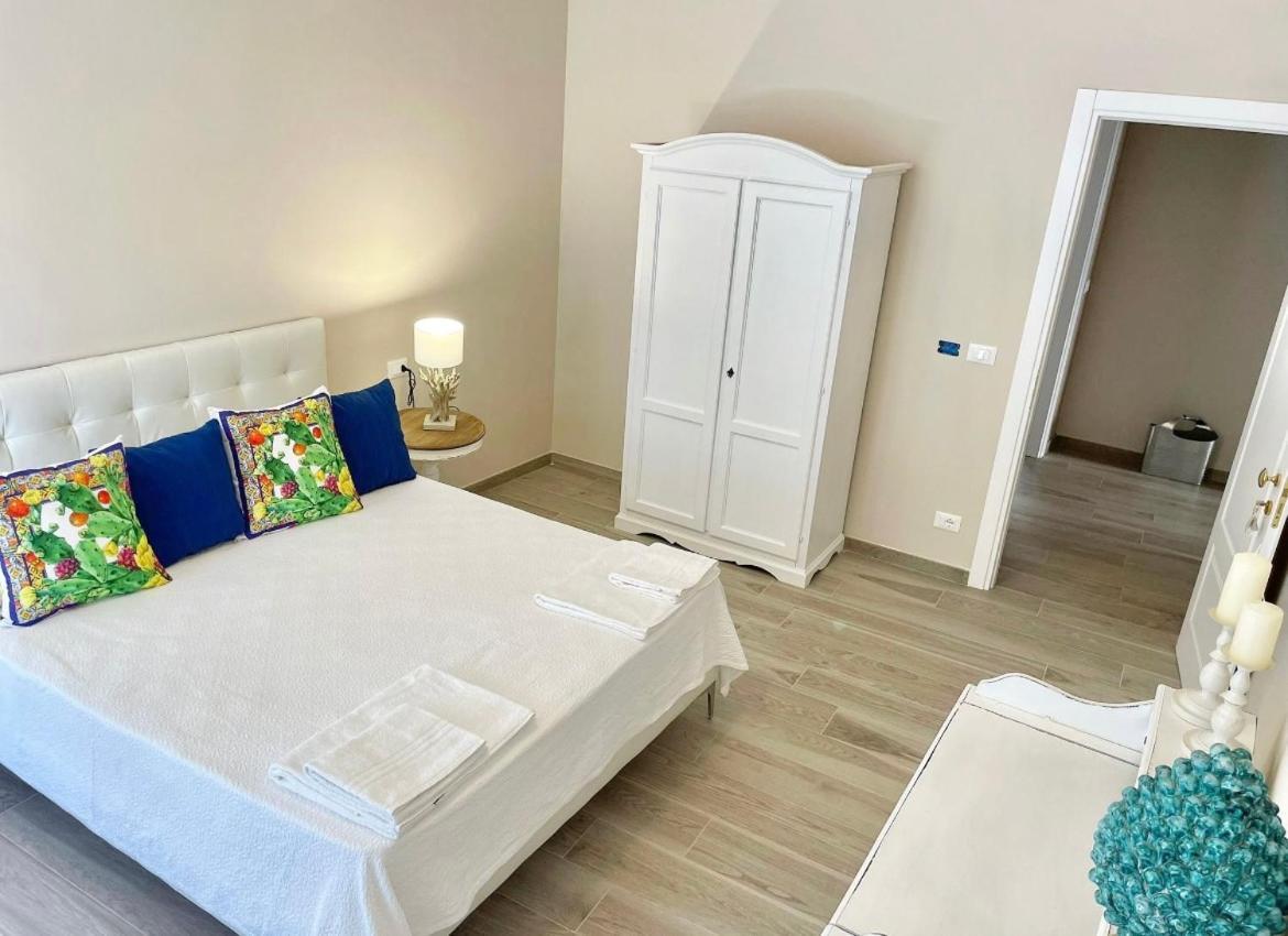 Domus Federiciana Hotel Кастеламаре дел Голфо Екстериор снимка